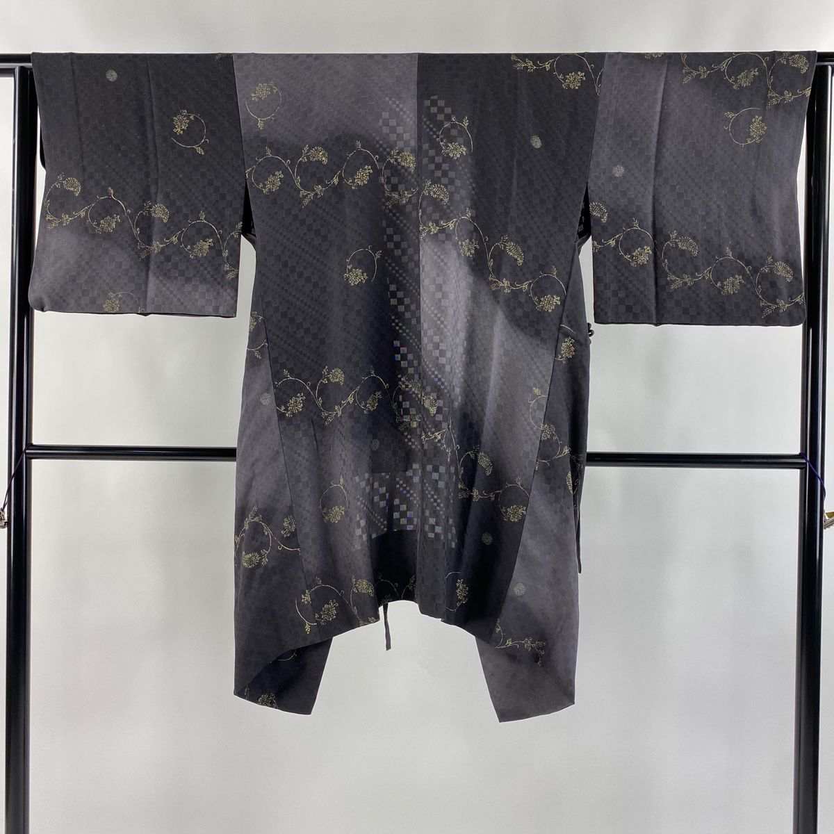 アンティークマジョリカタイル 立体薔薇モチーフ