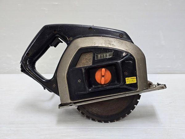 品 新ダイワ shindaiwa 防塵カッター B18N 最大切込深度60mm 回転数4300rpm 100V 1300W ○YR-19449○