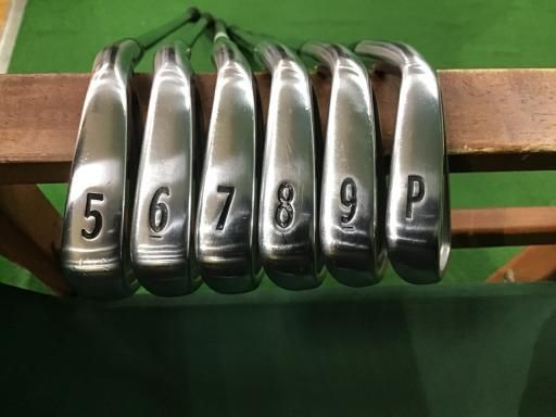 タイトリストCB714 ⛳️タイトリスト CB714（5～PW） 712U（4） 7本