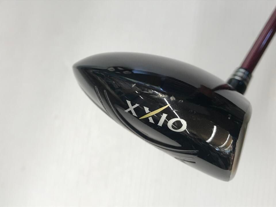 10 レッド