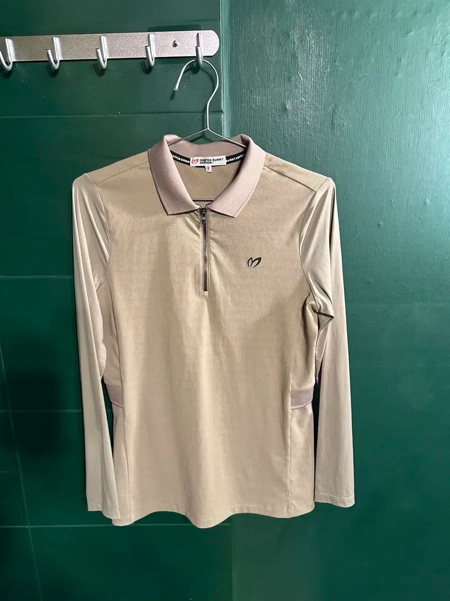 マスターバニーエディション レディース ゴルフ 長袖Tシャツ 2サイズ