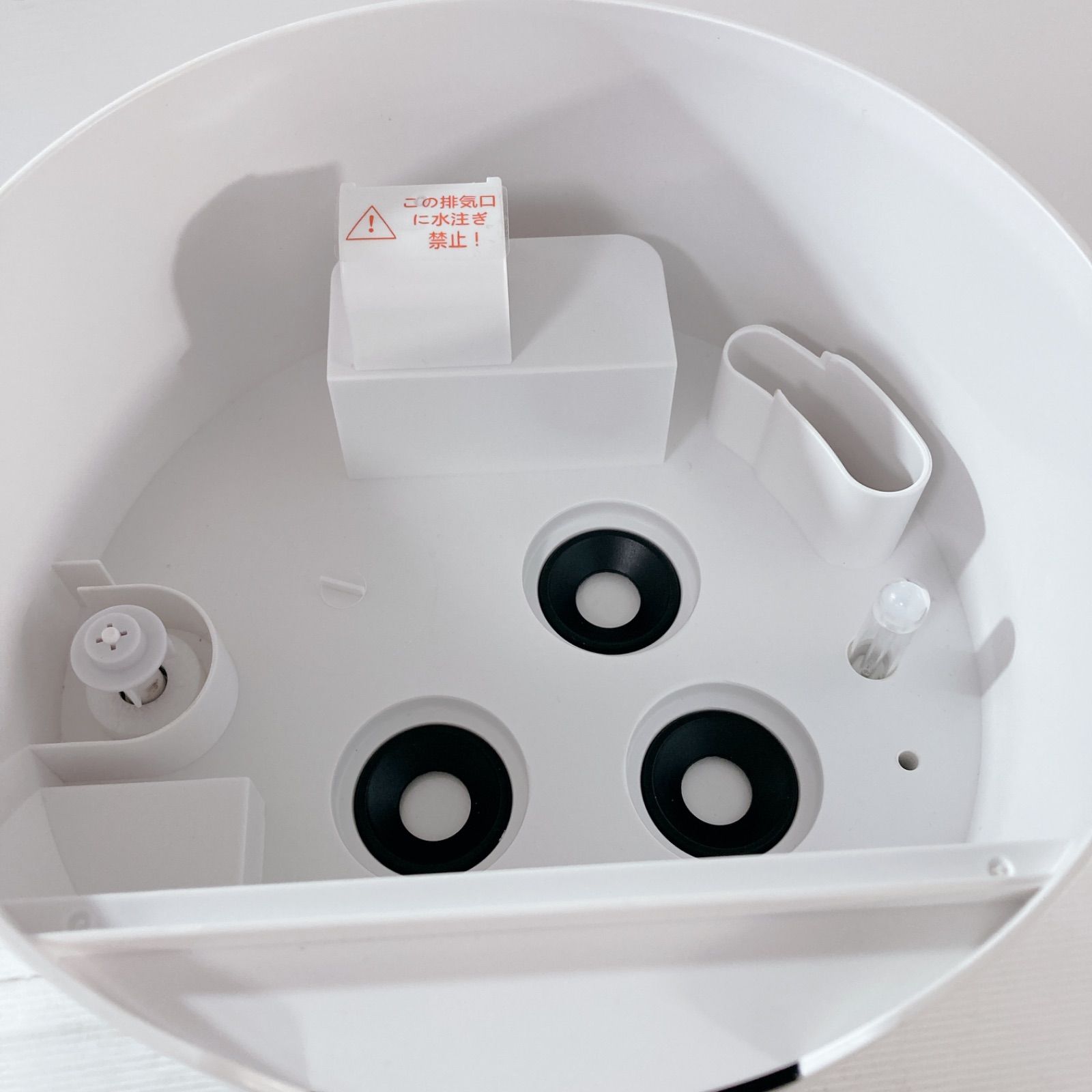 コロナ ハイブリッド式加湿器 UF-HV123R(W)：和室20畳 洋室33畳 楽天市場】コロナ 加湿器 ハイブリッド式 UF-HVシリーズ 1,200mL