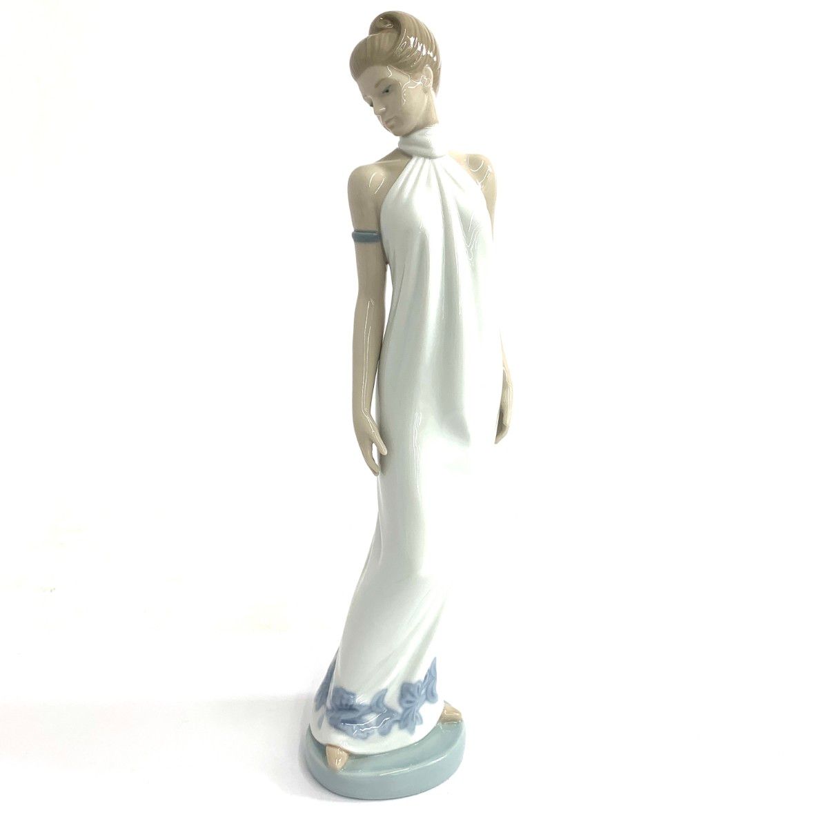 ロシアアーティスト作品 うさぎドール