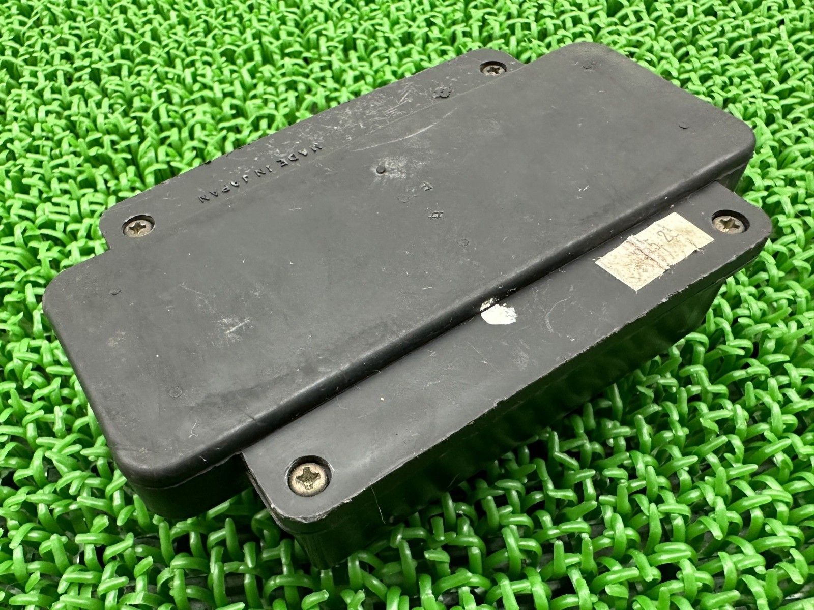 バイク バルカン400 ヒューズボックス 26021-1089 カワサキ 純正