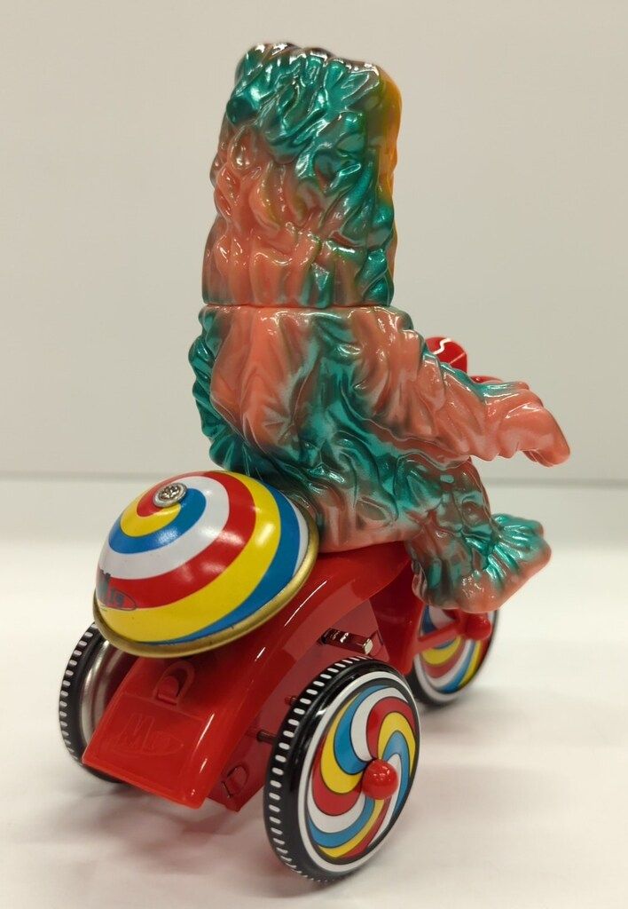 M1号 ヘドラ三輪車 ハワイカラー ワンフェス ☆ヘドラ 三輪車 ハワイピンク/M1号 新品未使用 限定品 M1号 三輪車 ヘドラ