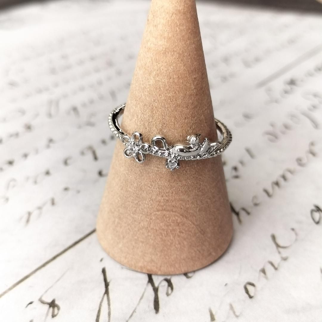 152M【SV925/フリーサイズ】 ダイヤ フラワー 花 スター フリーリング 