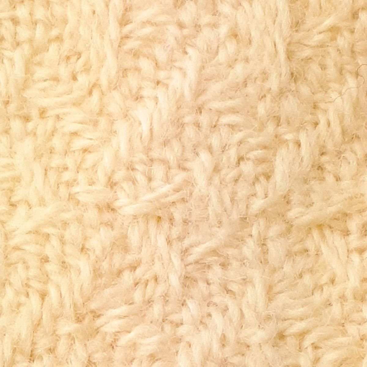 アイボリー 長袖