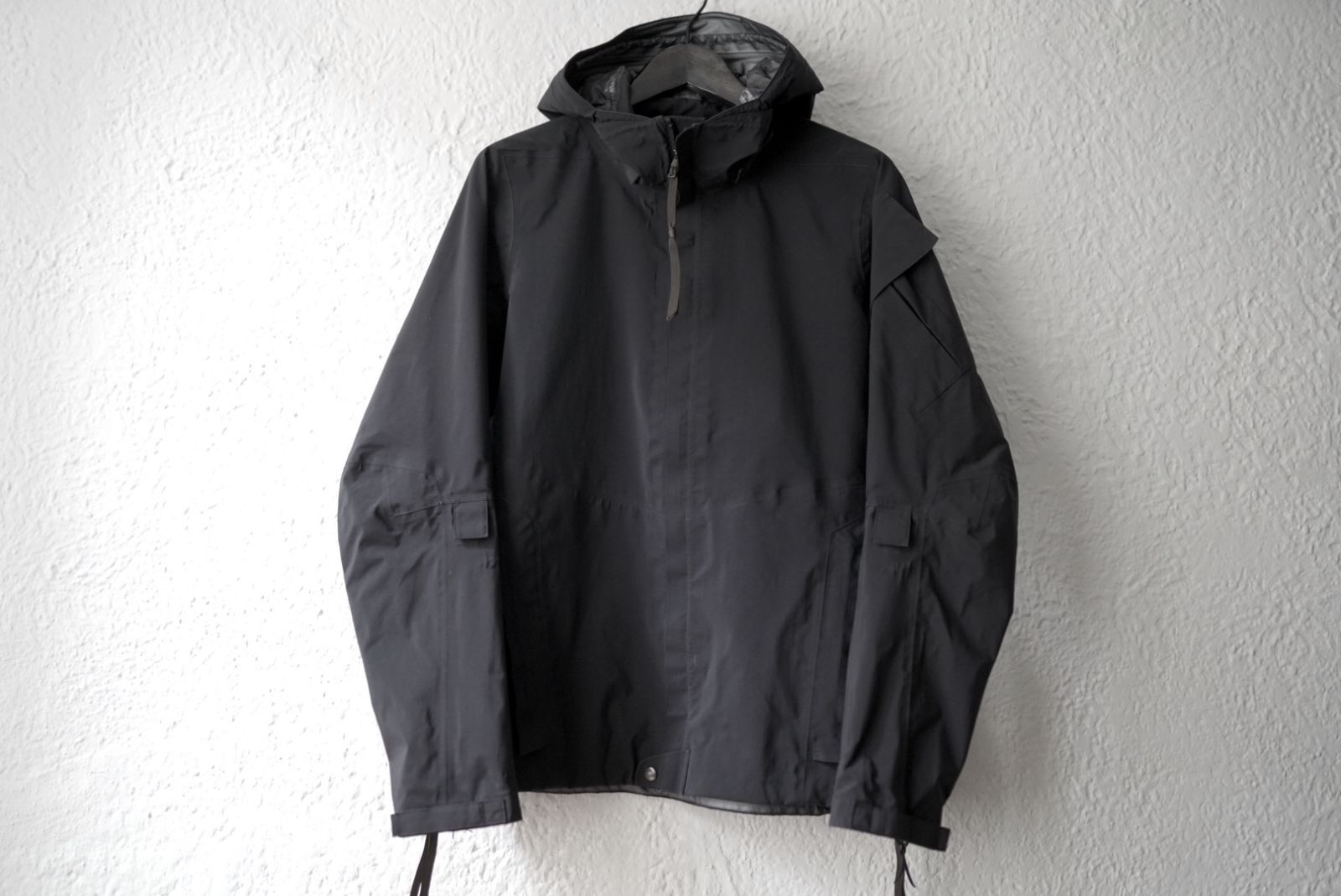 16SS J32-GT ナイロンジャケット / ACRONYM(アクロニウム) - メルカリ