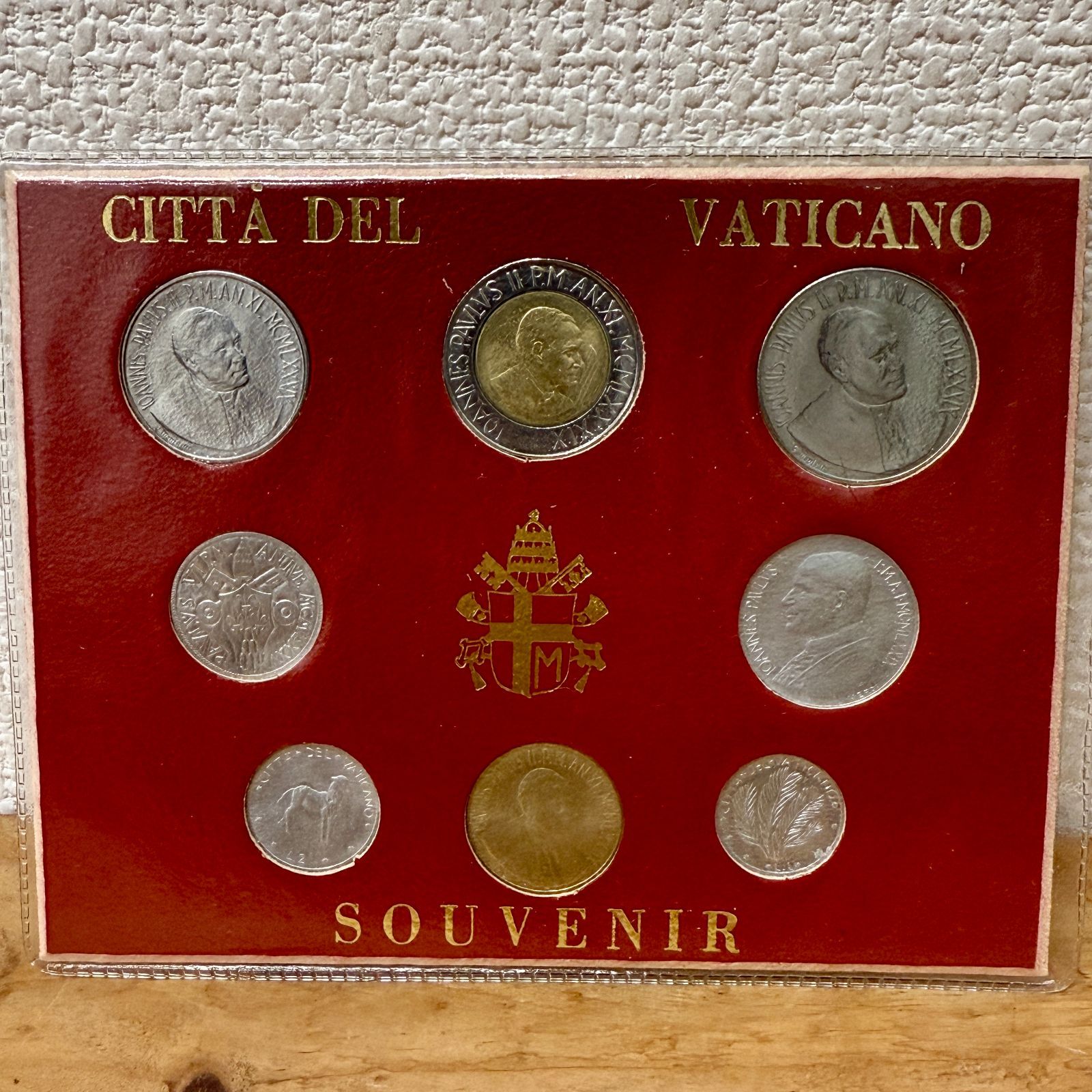 バチカン市国 1999年 10000リラ 貨幣セット a0207 バチカン市国 1999年 10000リラ 貨幣セット a0207 2025年最新