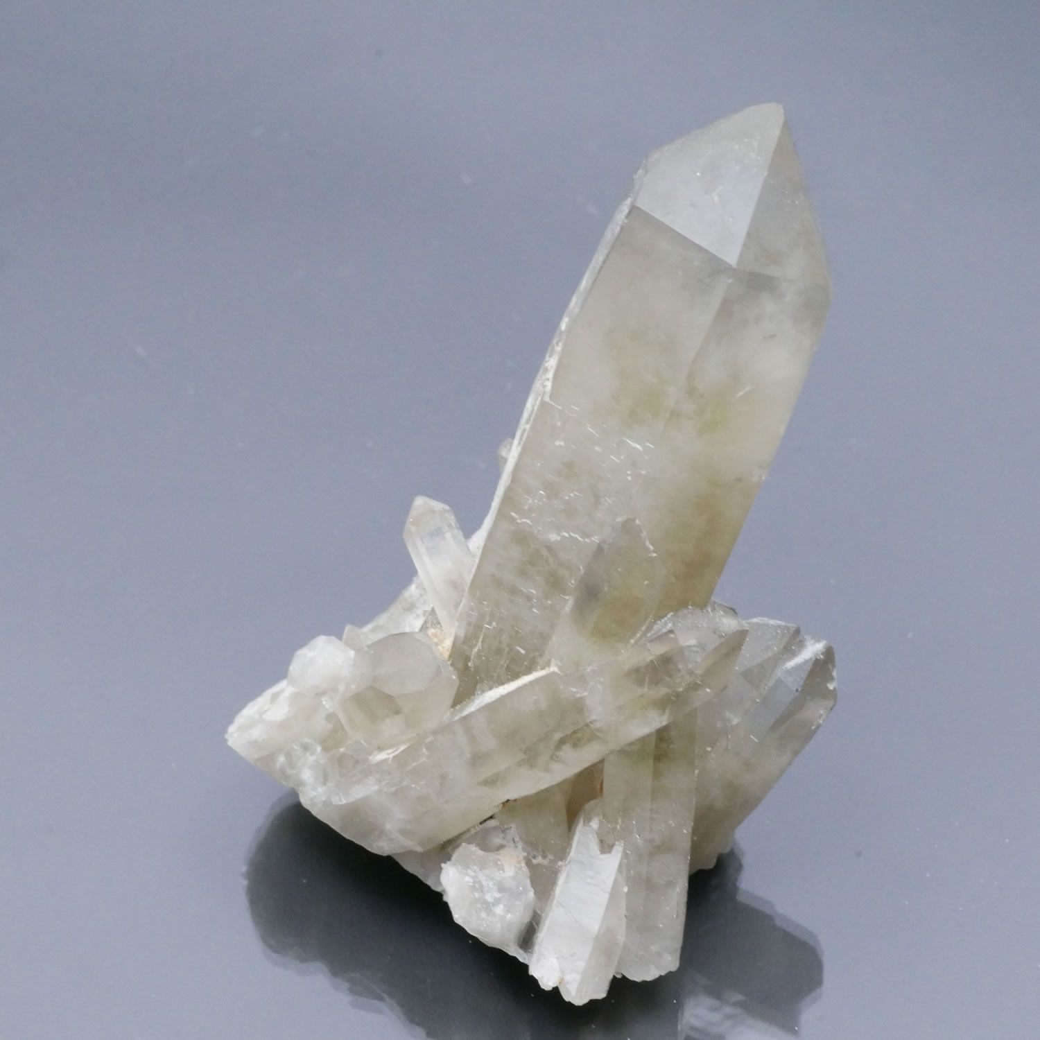 ⭐︎【天然】スモーキークォーツ 置物 85g ⭐︎【天然】スモーキークォーツ 置物 85g