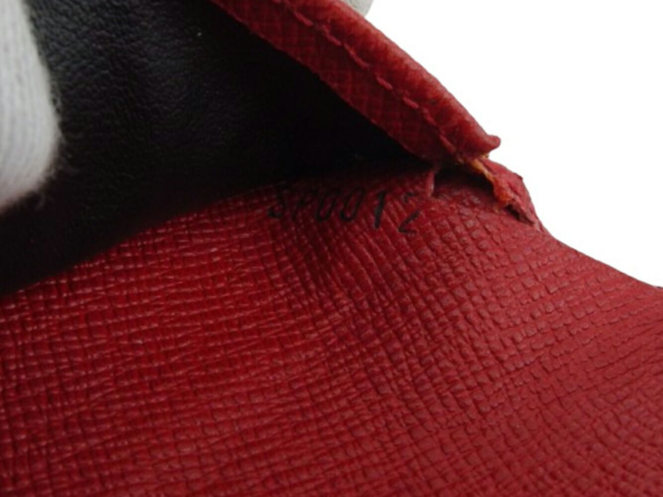 ルイ・ヴィトン LOUIS VUITTON 長財布 エピ ポルトトレゾール