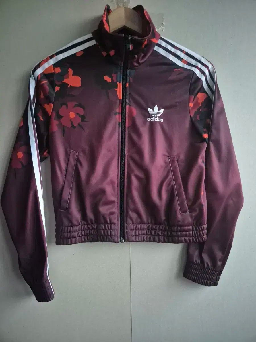 Adidas adidas アディダス ウーマンズ Her studio フローラル トラック スーツ セットアップ