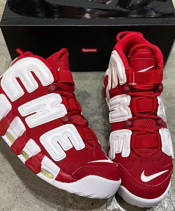 Nike Air More Uptempo x Supreme