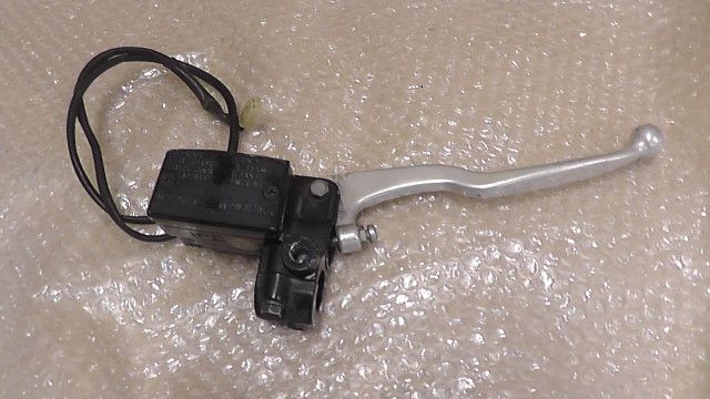 ドラッグスター250 VG05J-005xxx の マスターシリンダー M10 1758676557