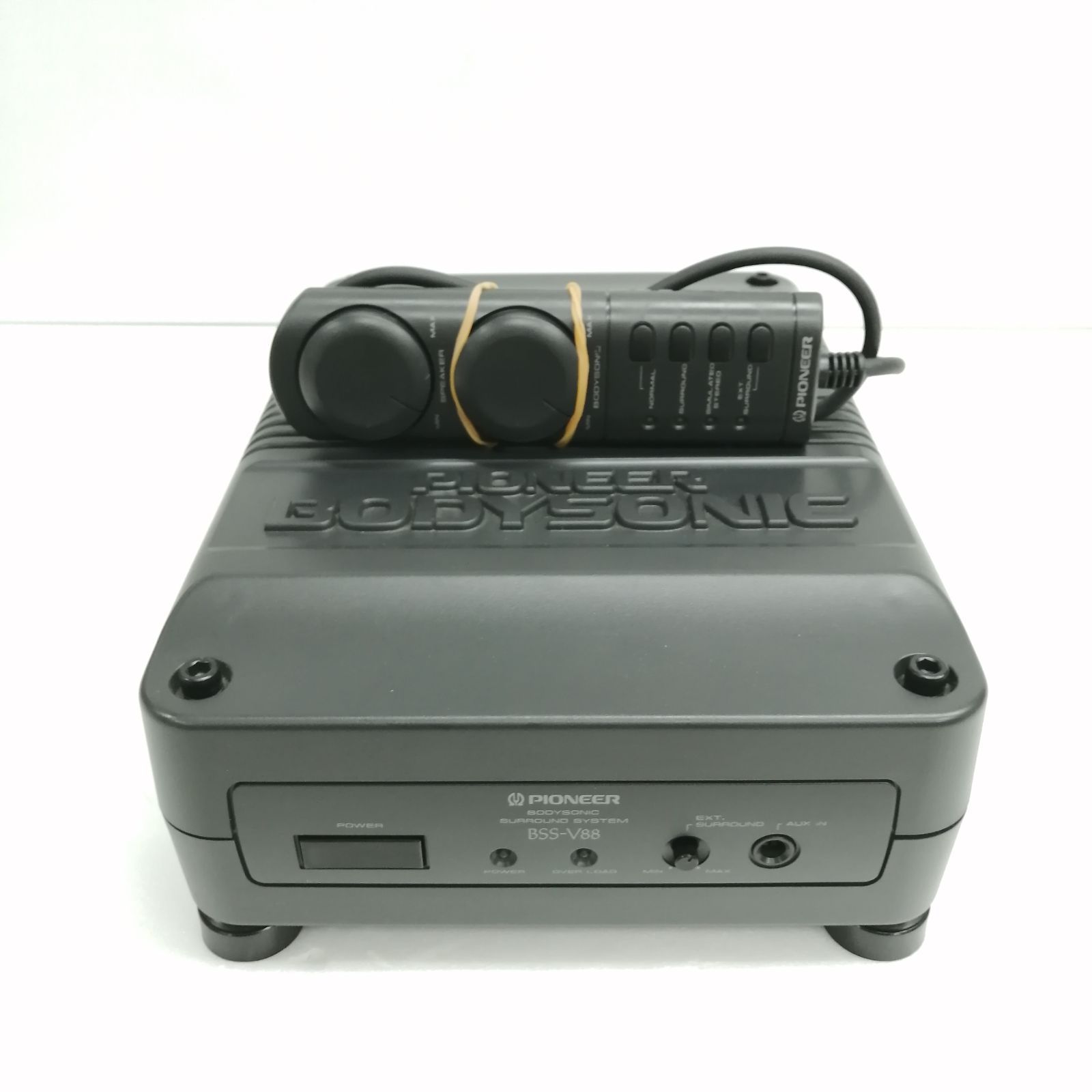 ボディソニックサラウンドシステム bss-v88