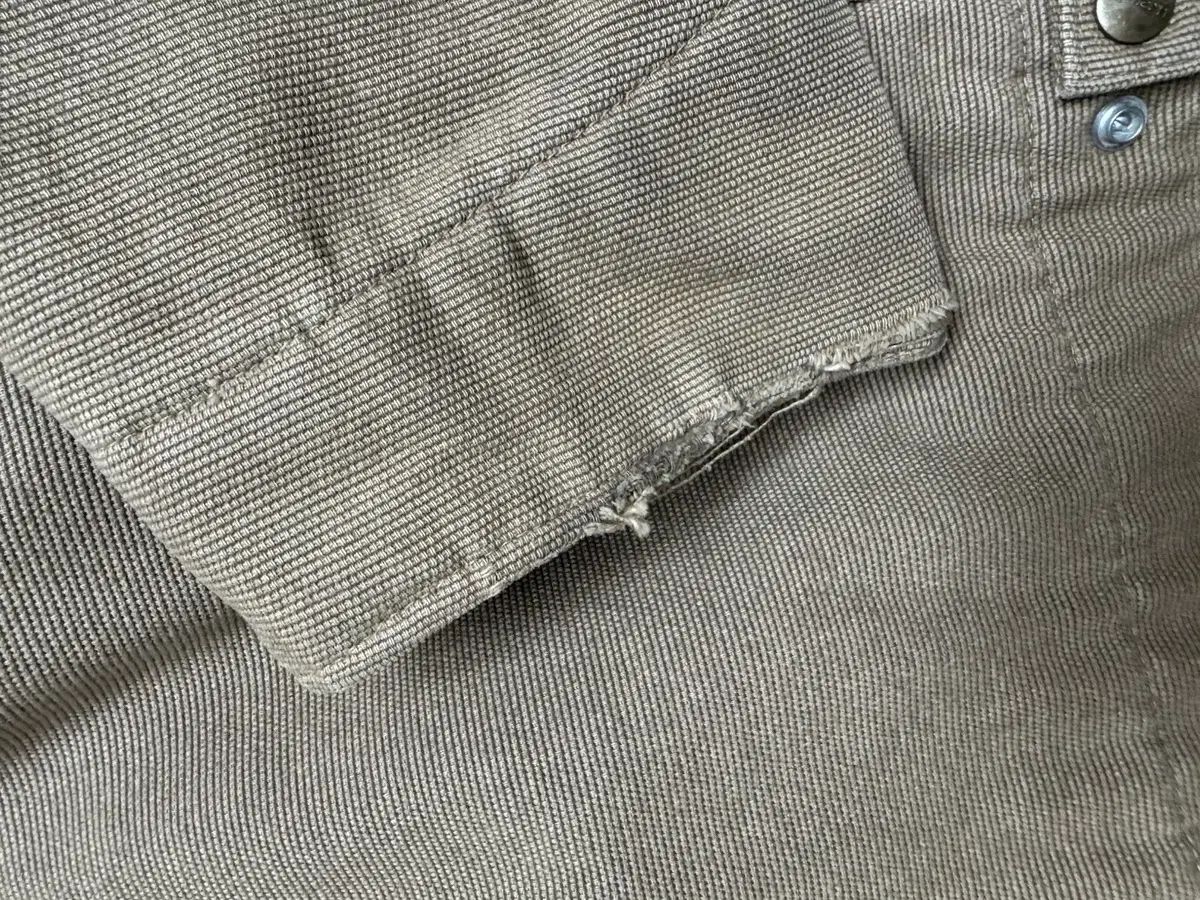 全品全国 送料無料！ Carhartt カーハート デトロイト ジャケット L スタイリッシュである