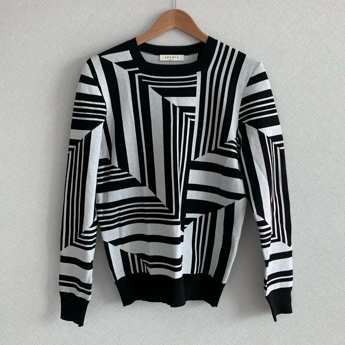SANDRO(サンドロ) メンズ ニット セーター - メルカリ 