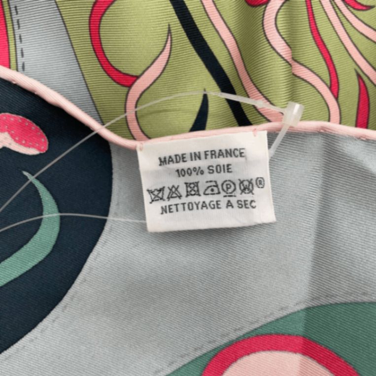 【美品】HERMES エルメス ポワントゥ スカーフ シルク トライアングル imgrc0124423072.jpg