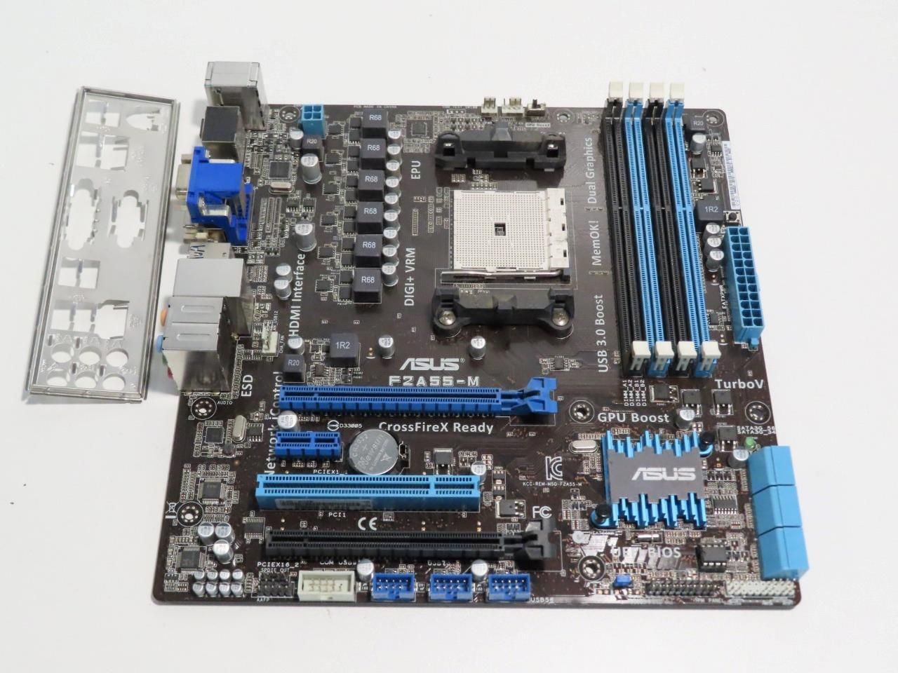 ASUS F2A55-M AMD ソケット FM2 DDR3 SDRAM デスクトップマザーボード IO プレート付き