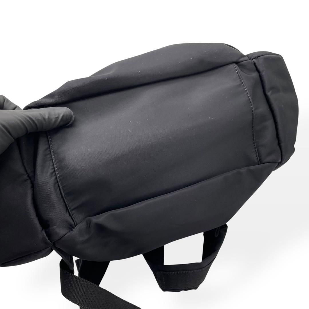 極美品 TOCCA トッカ リュックサック ナイロン ブラック