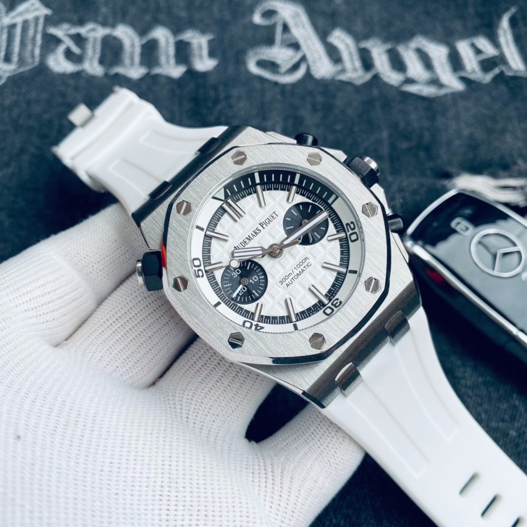 今日特価】Audemars Piguet オーデマルス・ピゲ 八角形ベゼルを