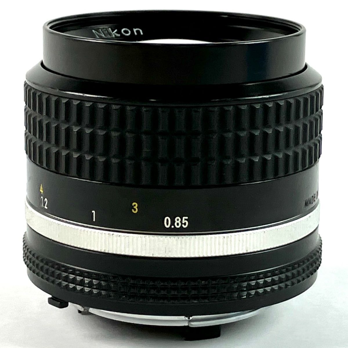 ニコン Nikon Ai-S NIKKOR 85mm F2 一眼カメラ用レンズ