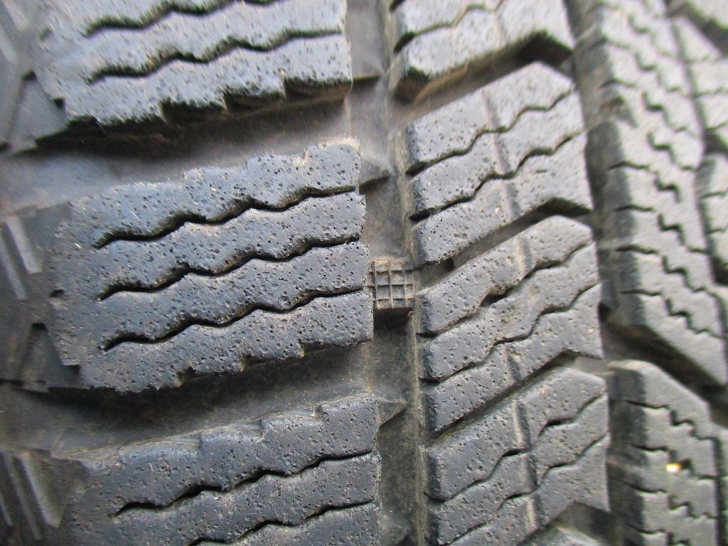 トーヨータイヤ OBSERVE