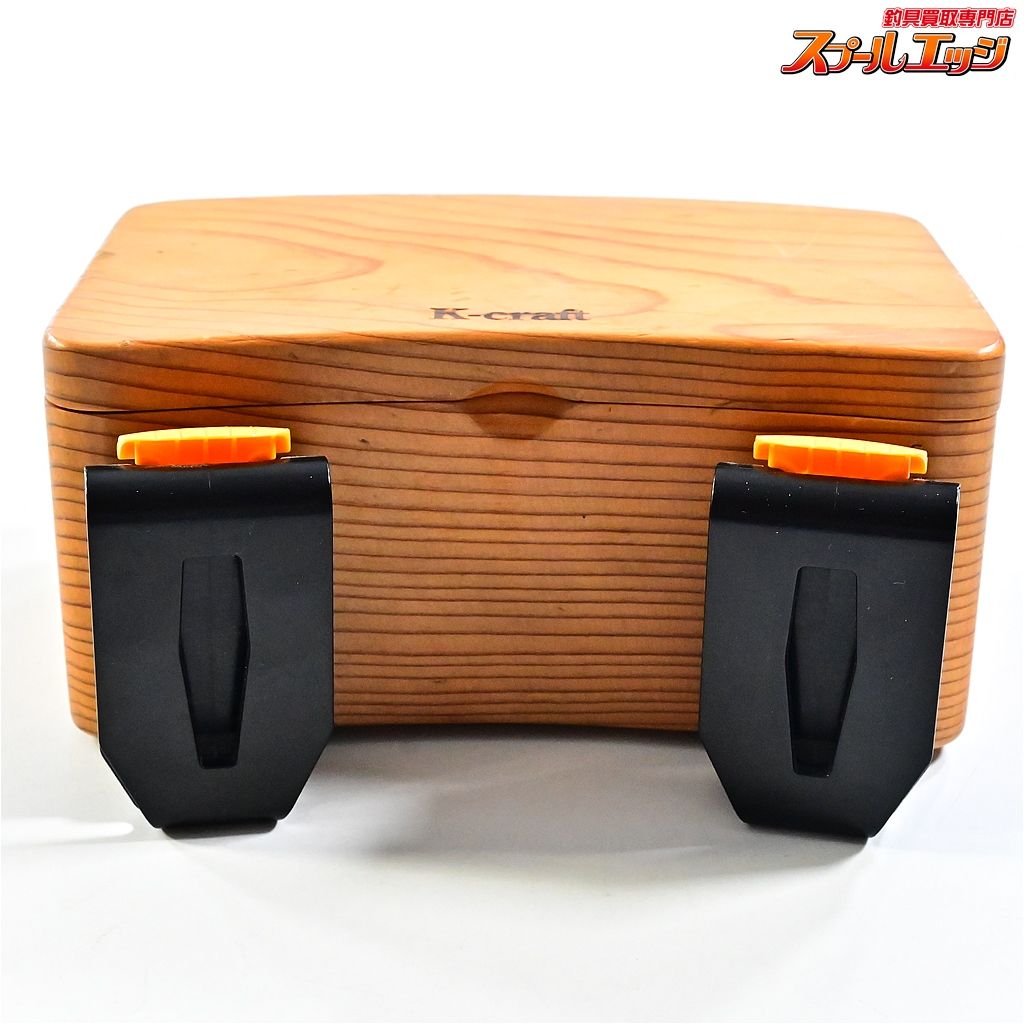 Kクラフト くり抜き式木製餌箱 Mサイズ 18cmx10.5cm ワンタッチ着脱 開閉部ローラーキャッチ式 K-craft K_060 e07857