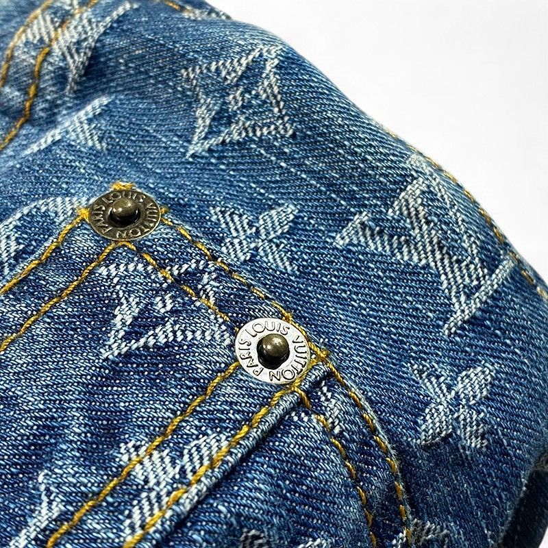 ルイヴィトン ジーンズ デニム レザーパッチロゴ ロゴ刻印ボタン ダークグレー LOUIS VUITTON ルイ ヴィトン LV金具ロゴ モノグラム デニム