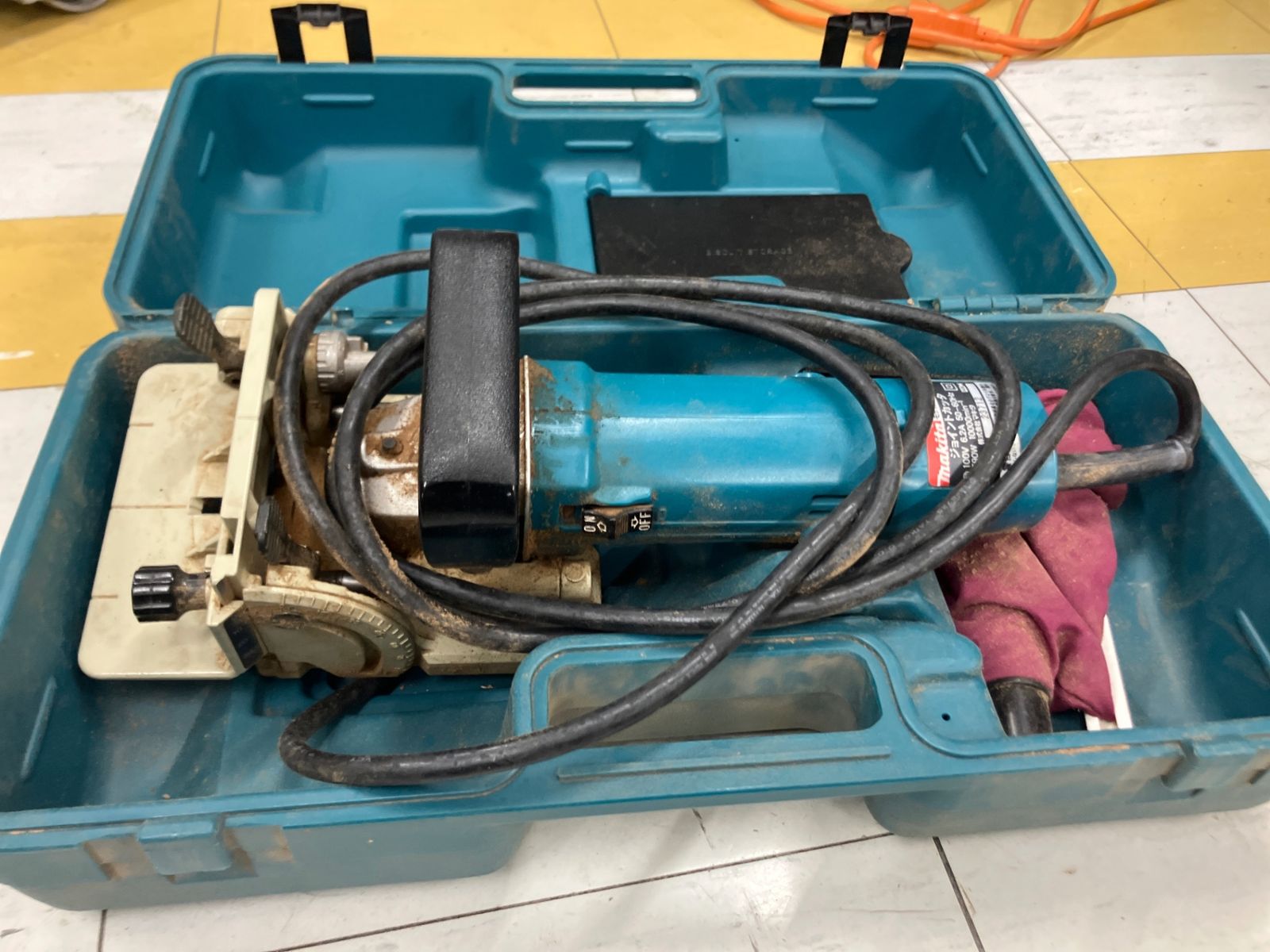 動きます 異臭有 ジャンク品 マキタ makita ♪ジョイントカッター 3901♪アクトツール富山店♪Y6