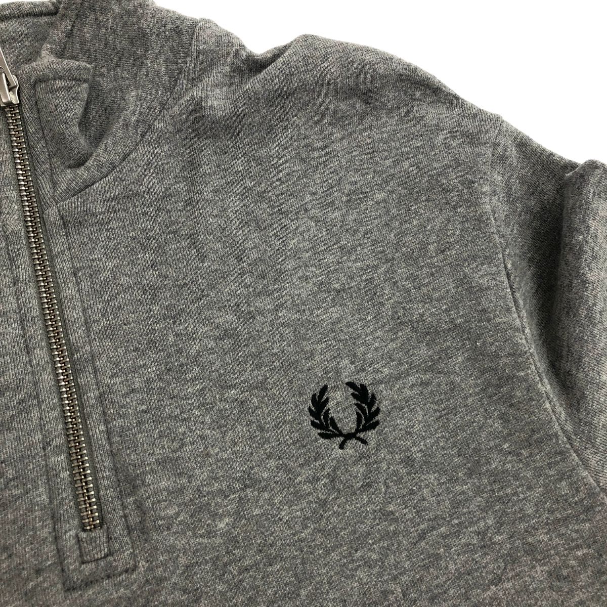 新品】FRED PERRY フレッドペリー ハーフジップ スウェット【グレー 
