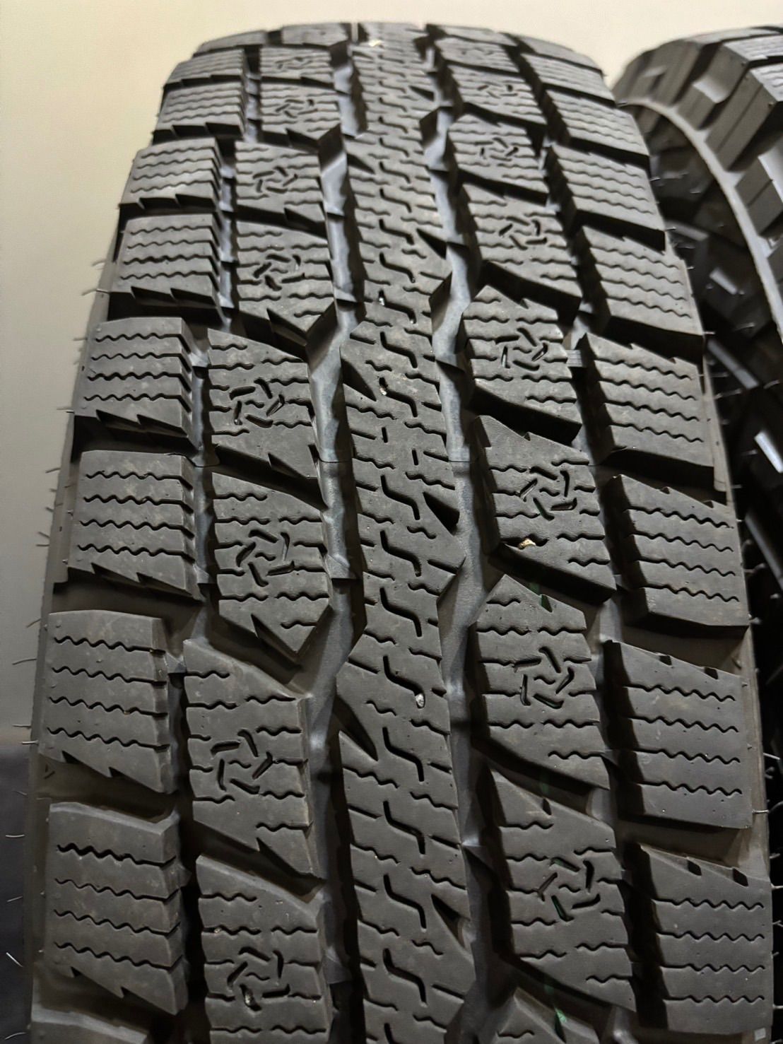 23年製 スタッドレス