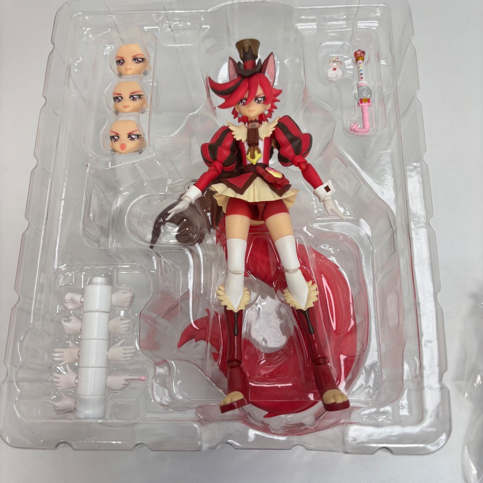 キラキラ☆プリキュアアラモード キュアショコラ フィギュアーツ