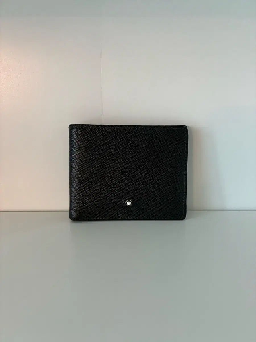 Montblanc(モンブラン) サルトリアル 6cc 二つ折り財布 - メルカリ
