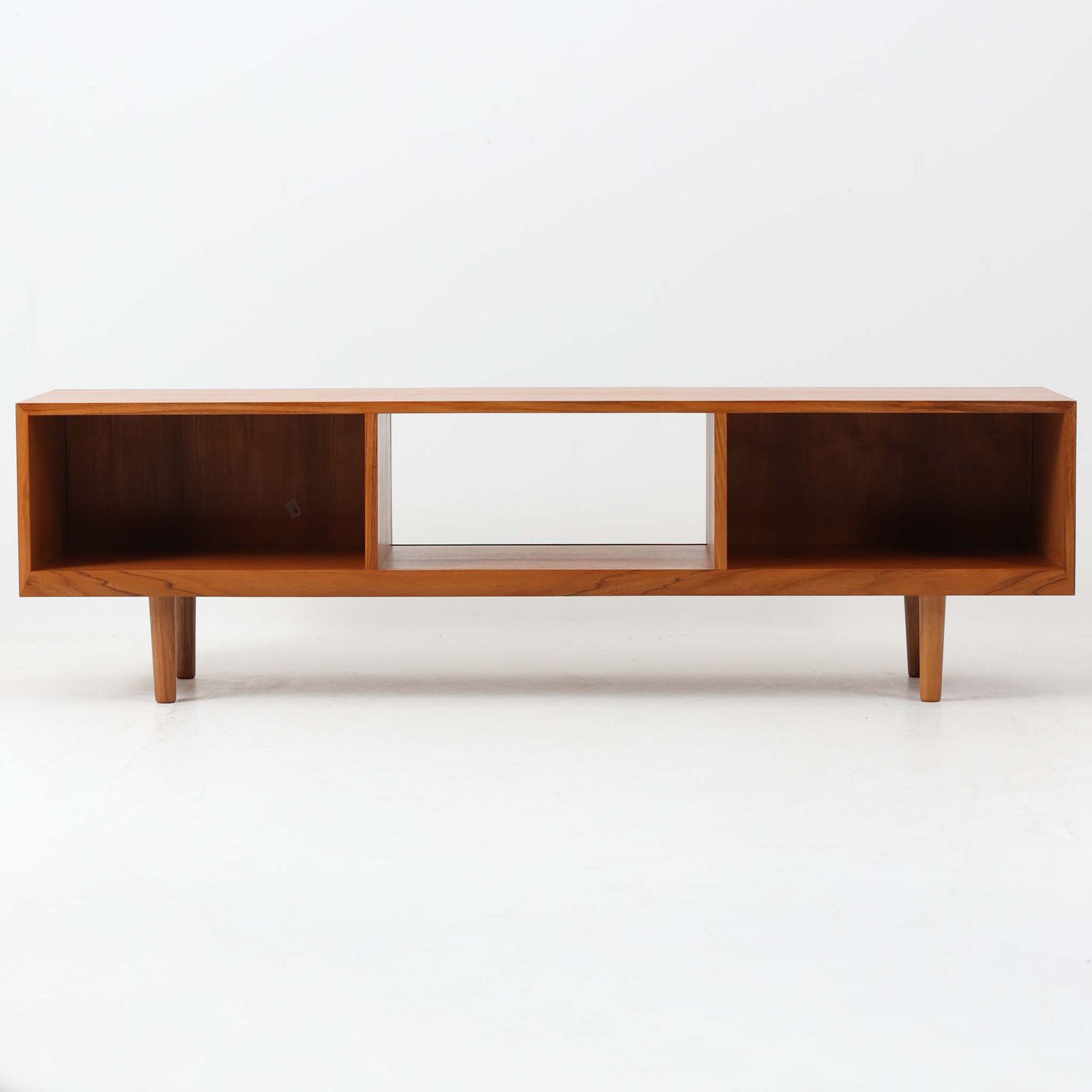 【※直接引き取り限定】CHLOROS　クロロス　北欧　テレビボード 102CM 一生モノのチーク家具「テレビボード」をお迎えしました