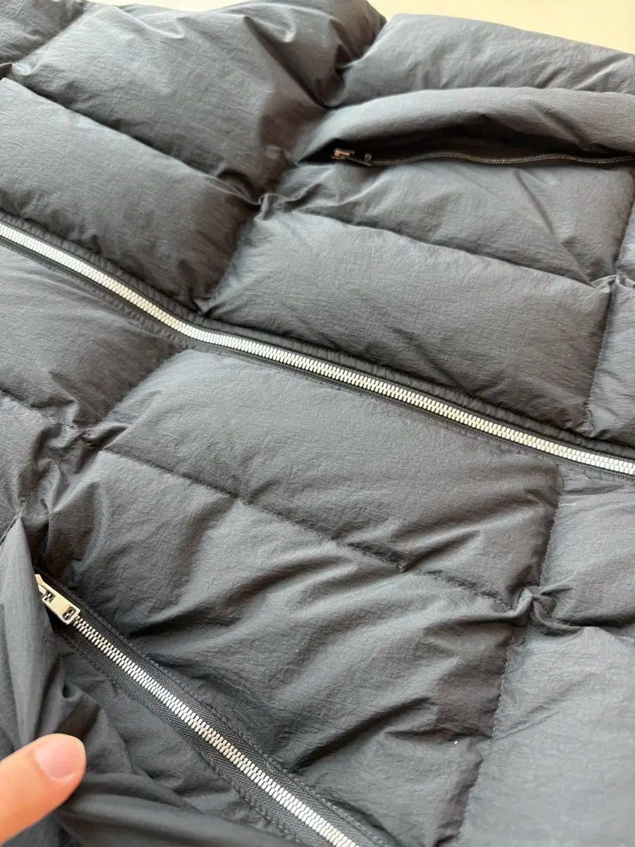Theory(セオリー) ダウン ベスト ダウンベスト 黒 XL （ 105 ー