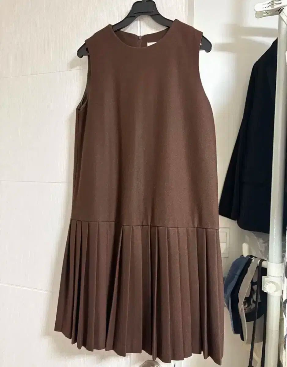 JTOU プリーツワンピース＋ブラウス