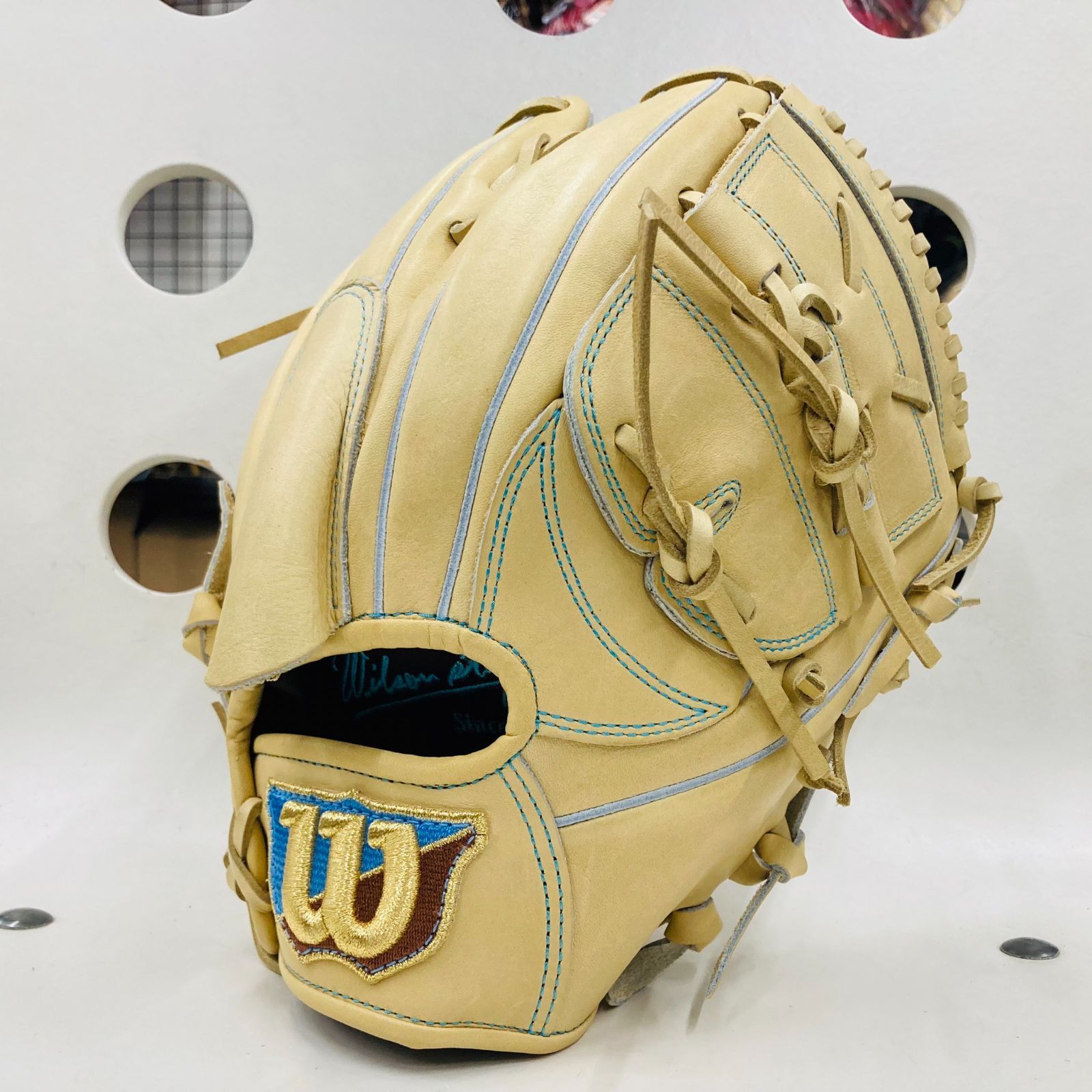 Wilson 軟式グローブ 投手用 - ソフトボール