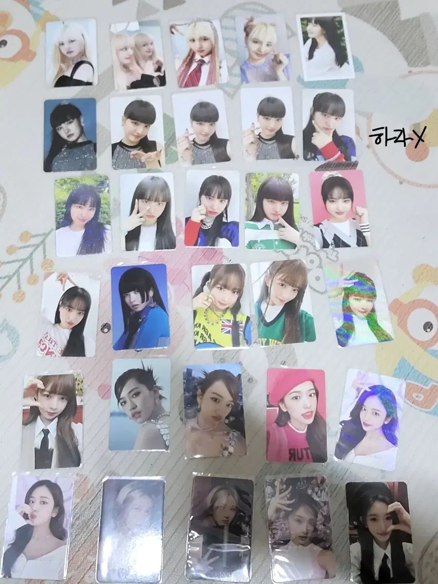 【雷市場（ポンジャン）商品韓国直送】 IVE(アイヴ) フォトカード トレカ