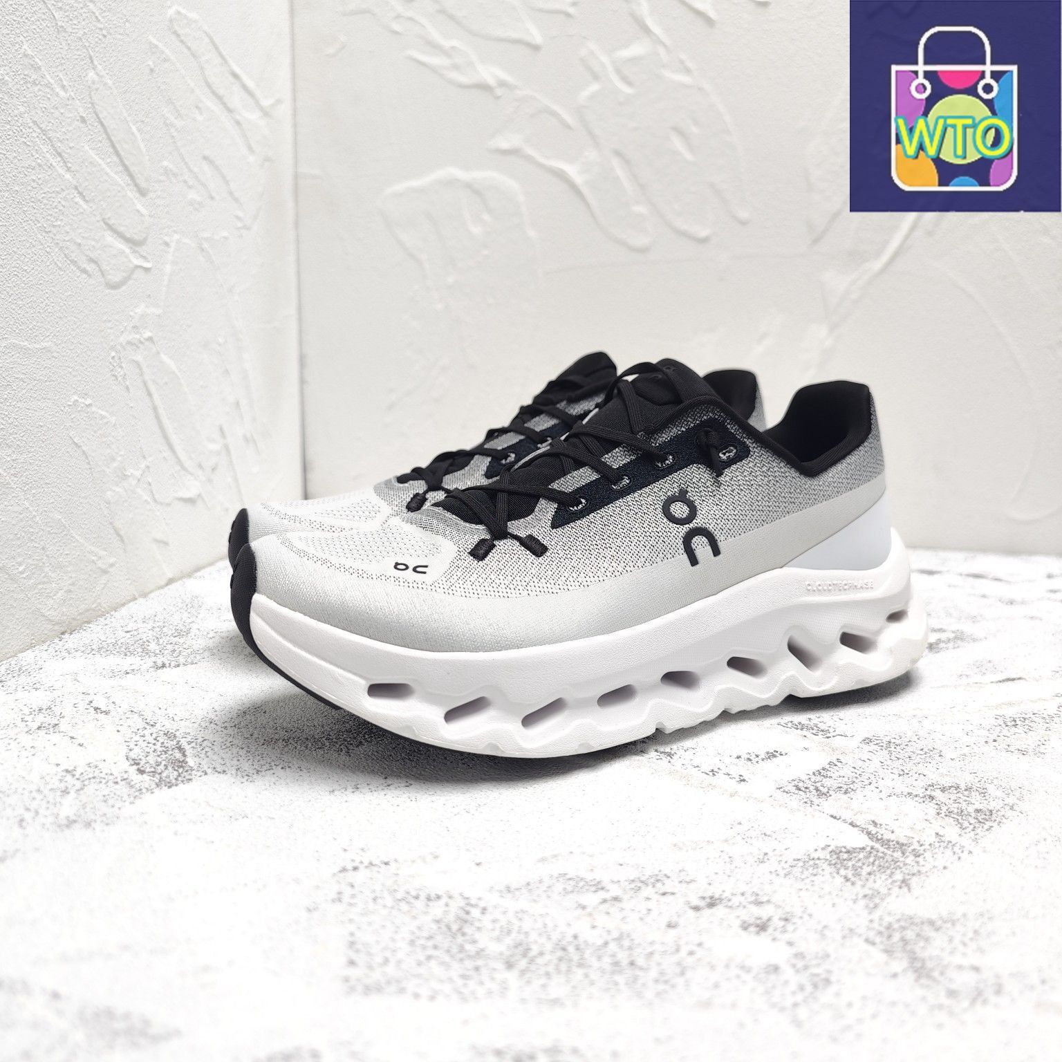Cloudtilt ホワイトスニーカー 25cm On公式】オンラインストア | クラウドティルト | 軽量で一日中