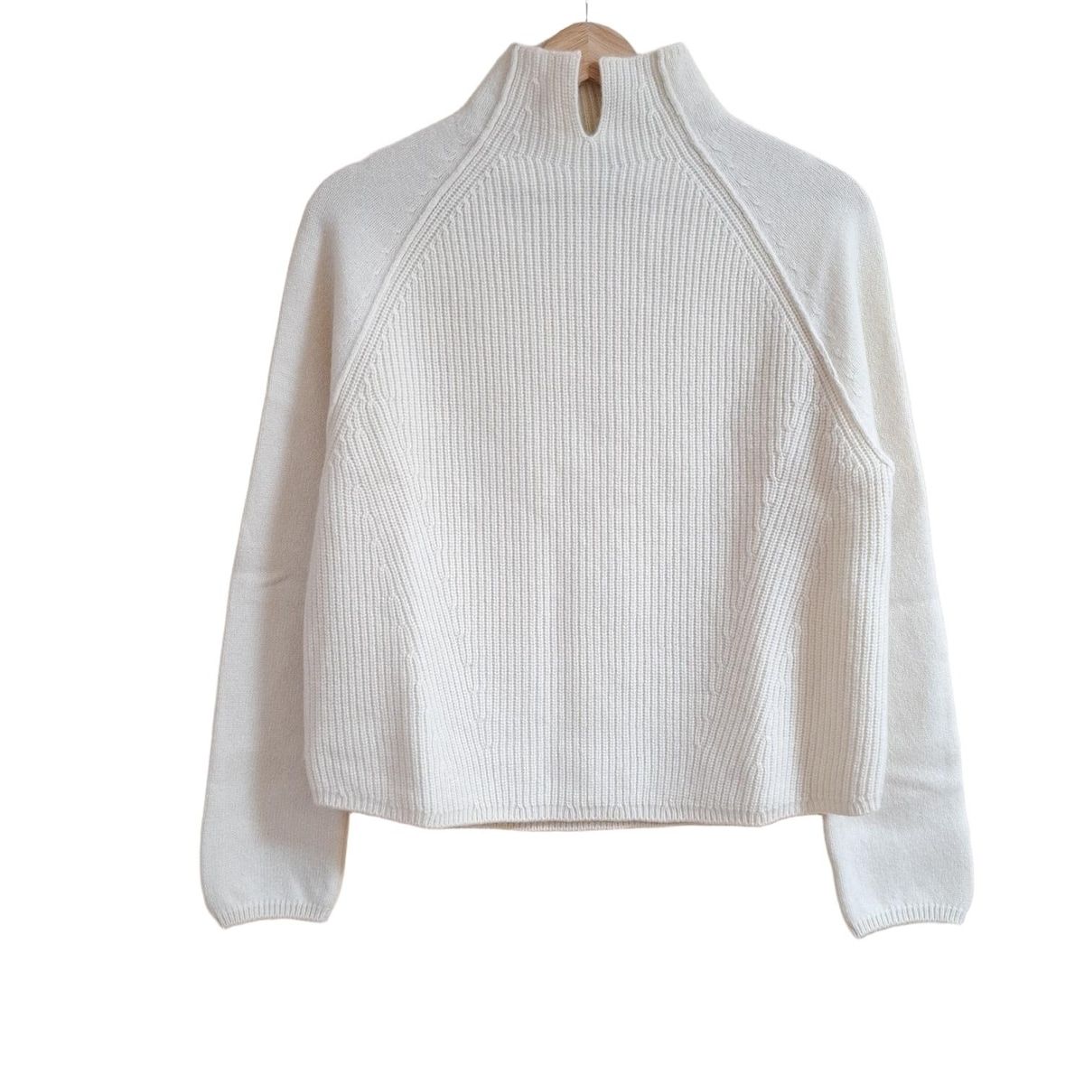 【美品】theoryluxe エッセンシャルカシミヤセーター セオリー 18AW カシミア ニット セーター ハイネック 長袖 オフ白 S