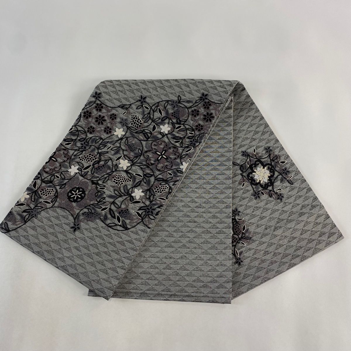 銀糸 相良刺繍