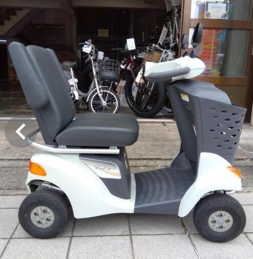  直接 スズキ セニアカー ET 4 D 免許不要 整備済 電動カート 看護 介護用品