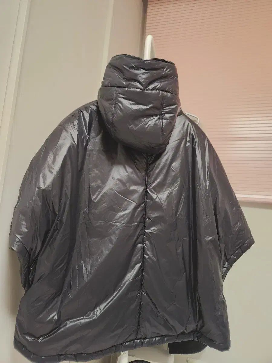 ダウンベスト free