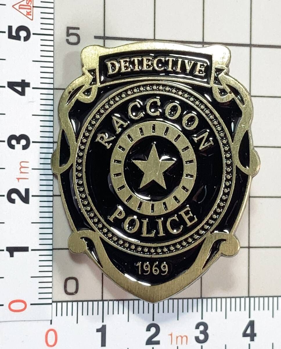 バイオハザード/シルバーピンズ/ピンバッジ/新品 Amazon | 「バイオハザード ラクーンシティ 警察バッジ