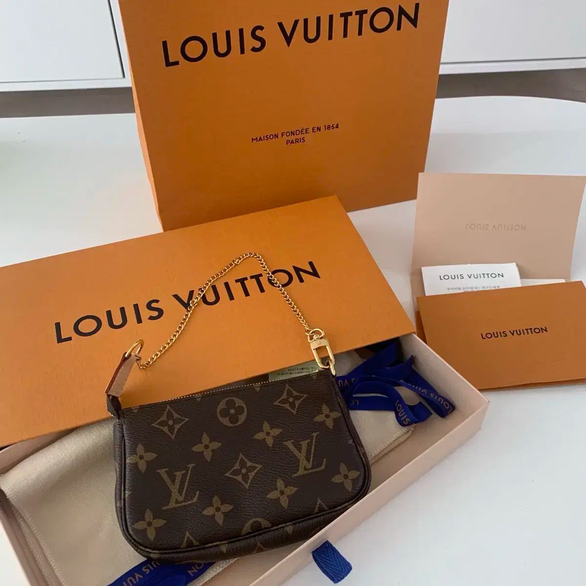 Louis Vuitton ルイヴィトン ミニポシェット アクセソワール ポーチ