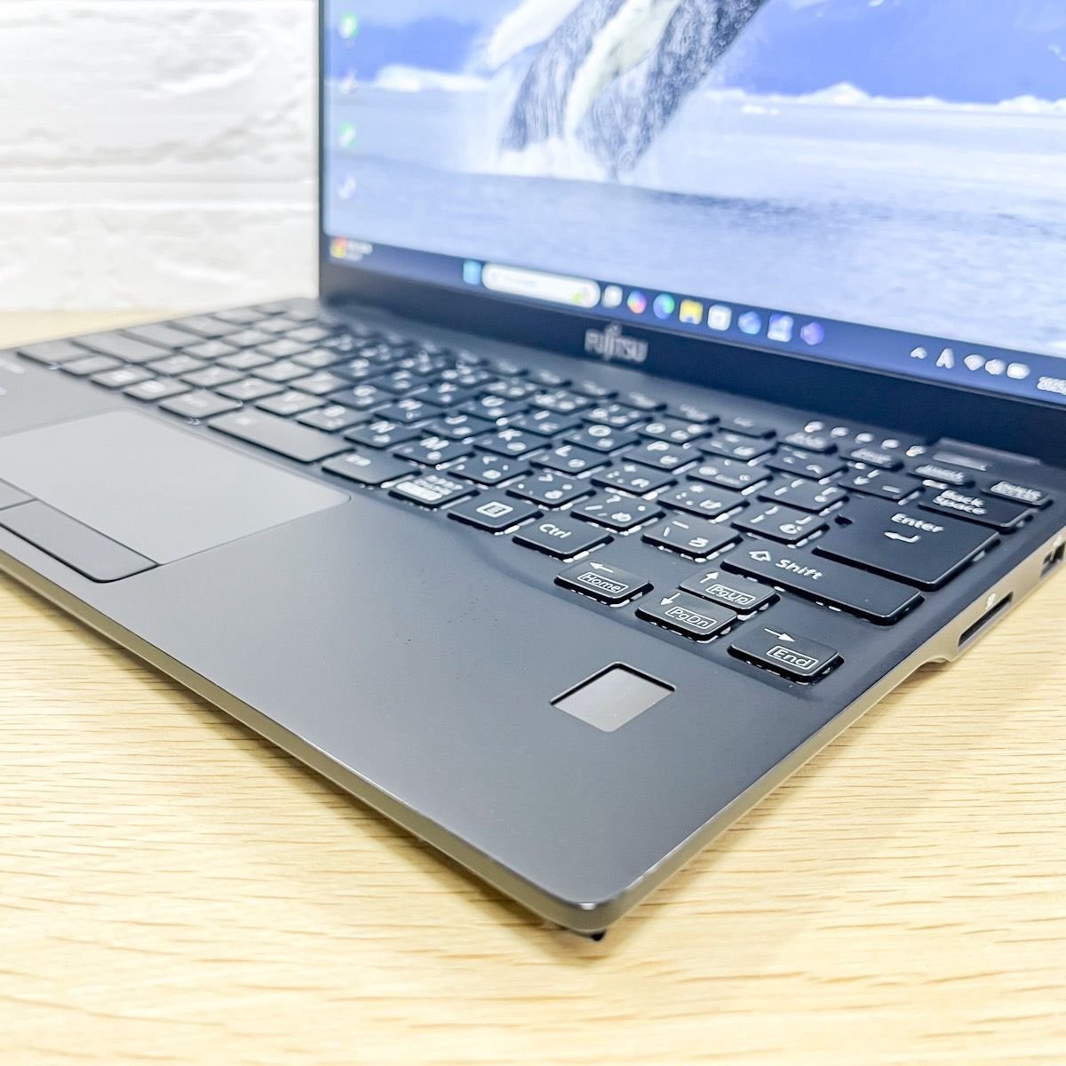 軽量738g 第11世代 富士通LIFEBOOK U9311/F 4/256GB 富士通 Win11搭載 中古ノートパソコン Office付き LIFEBOOK U937