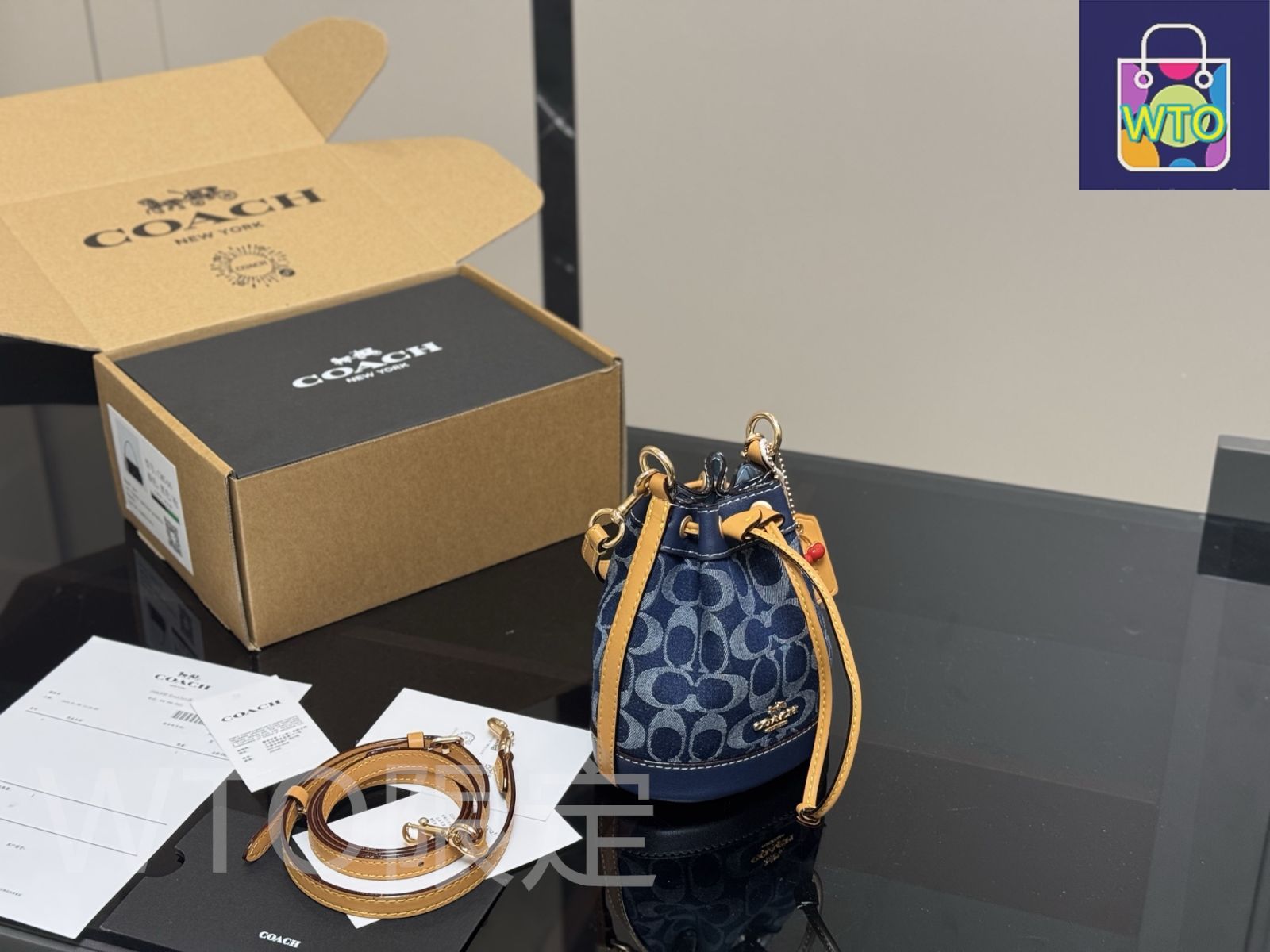 今日特価】Coach デニム ミニバケツバッグ（Cute Design）-WTO
