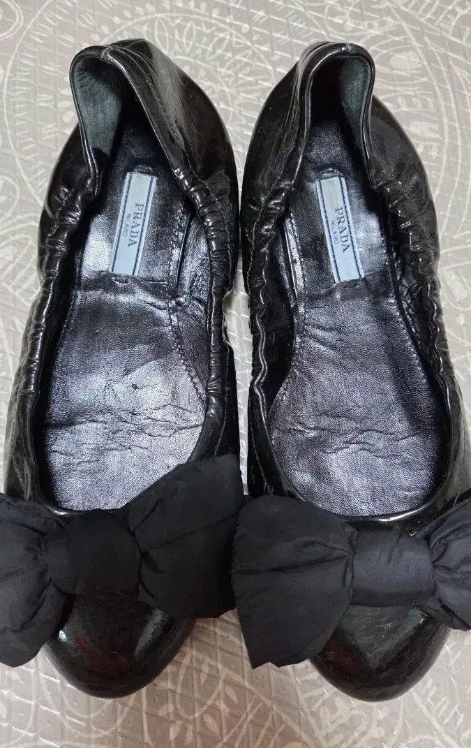 PRADA エナメルパンプス 黒 23.5 PRADA - プラダ PRADA パンプス