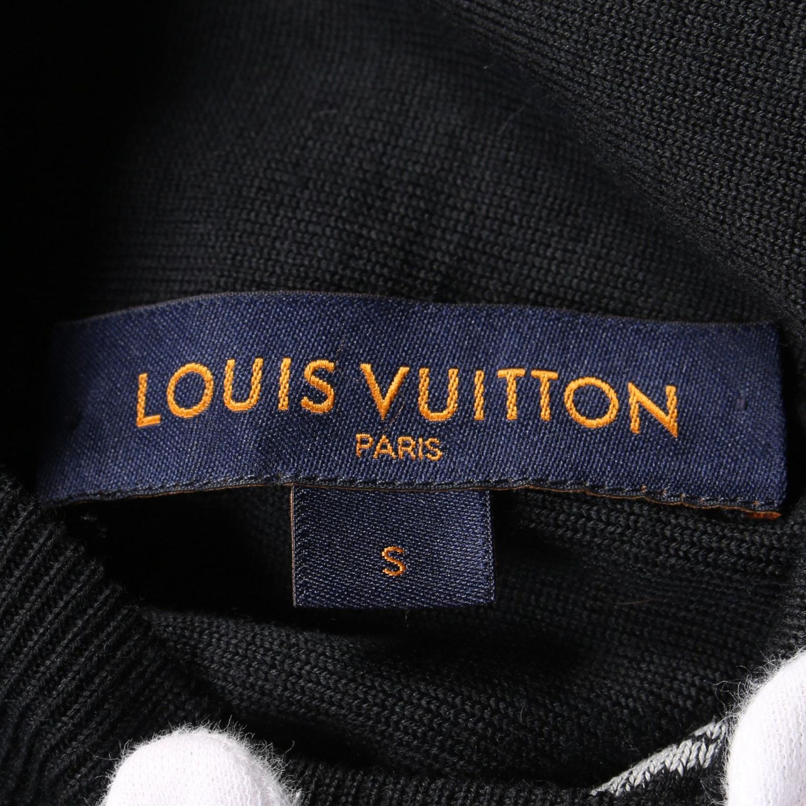 VUITTON ルイ
